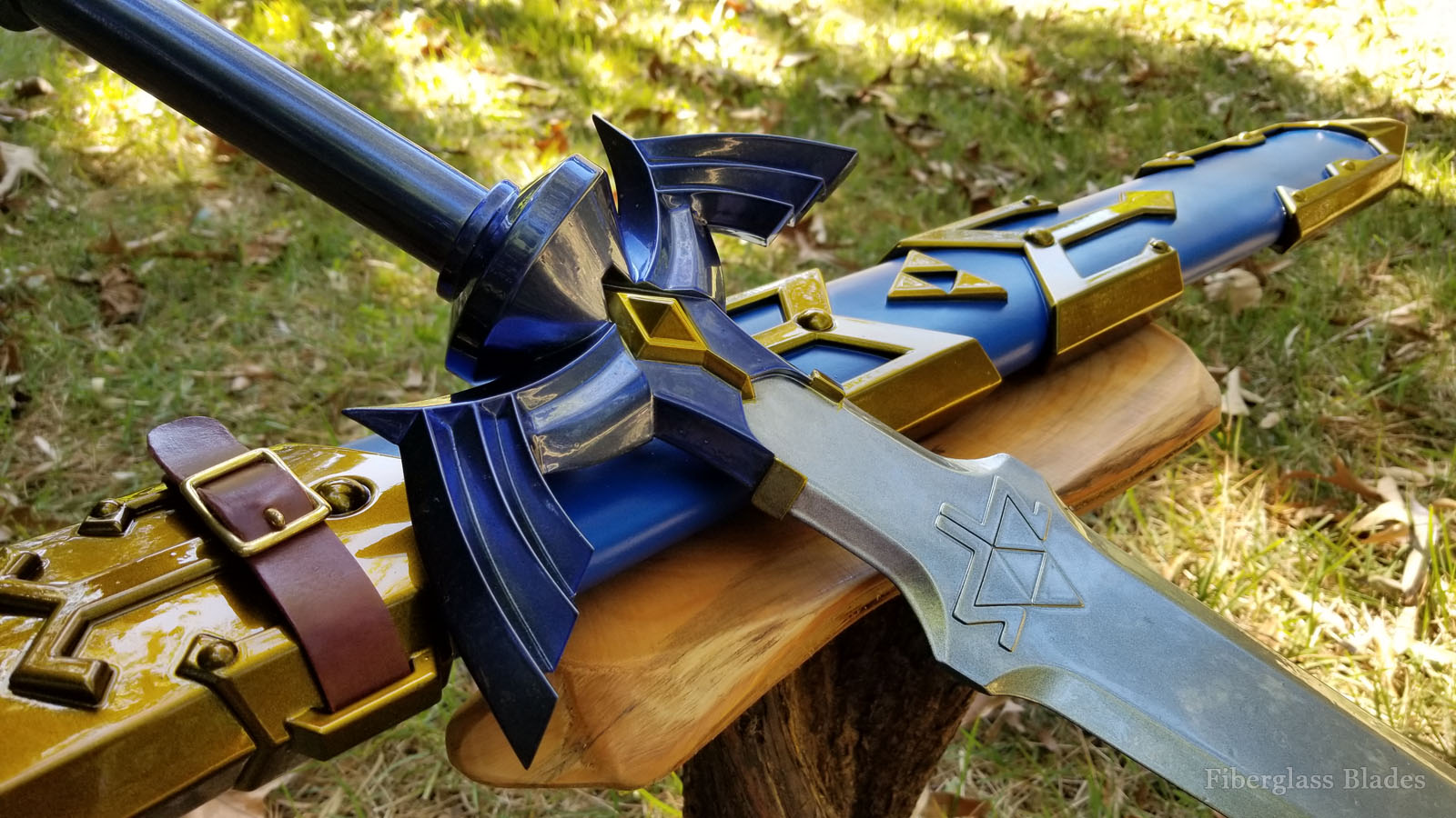 Legend of Zelda Skyward Sword - Breath of the Wild Master Sword cosplay replica prop